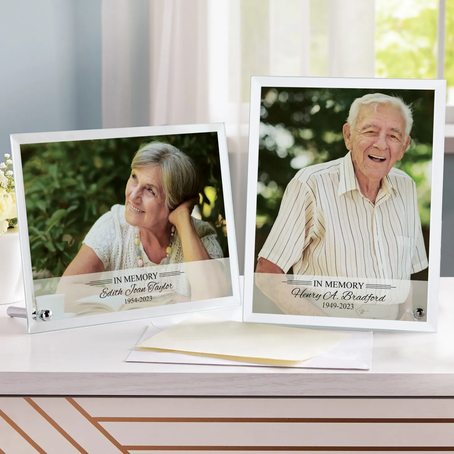 Memorial Glass Photo Frame