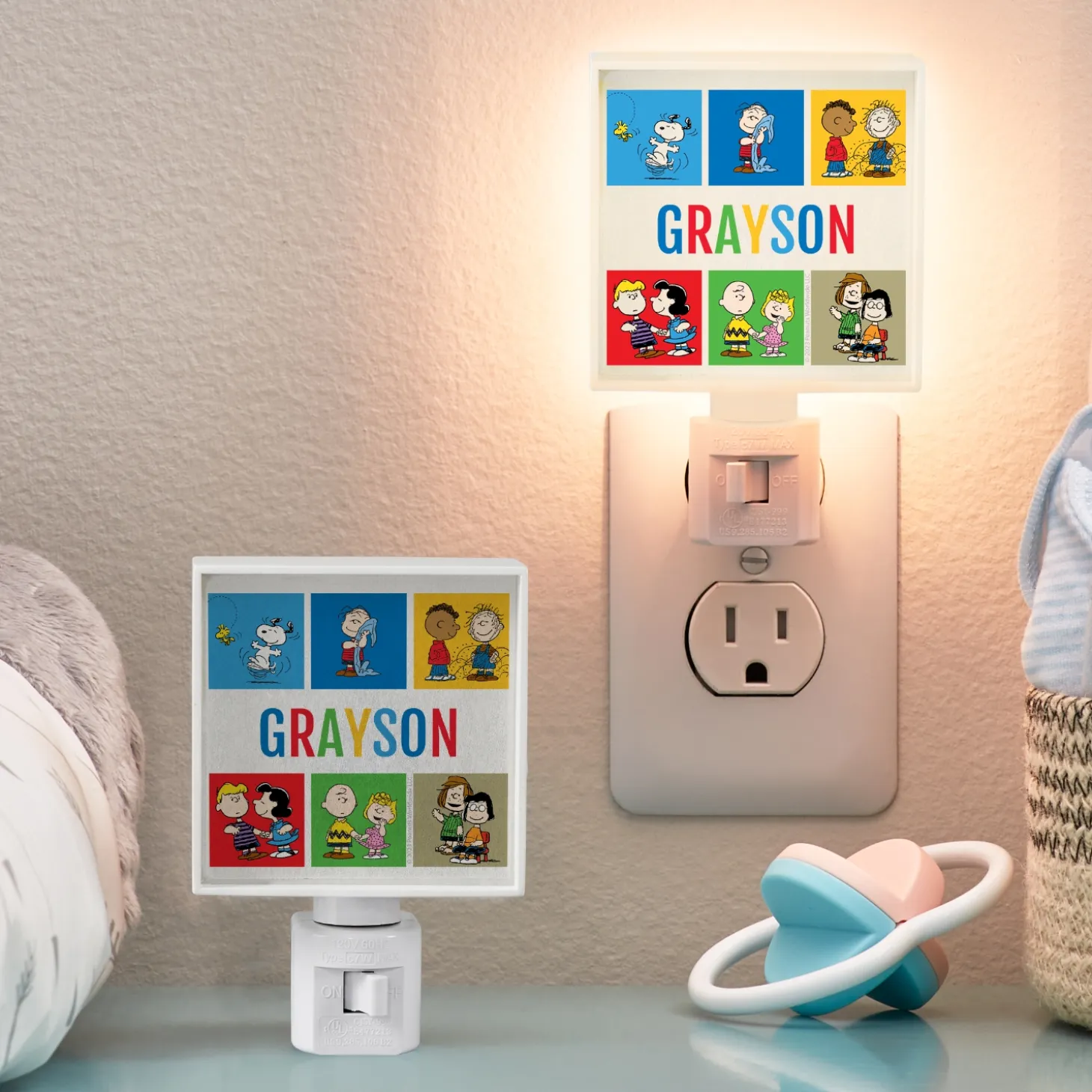PEANUTS® Gang Colorful Night Light