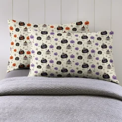 Witchy Pumpkins Pillowcase